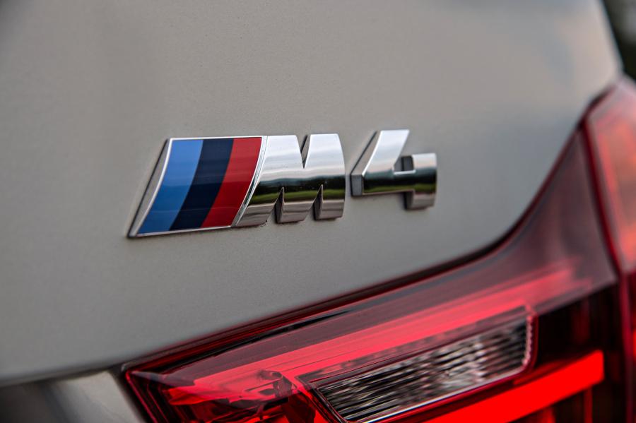  BMW M4 Convertible 2014 года  (фото 207 из 276)